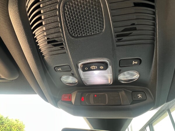 Used Peugeot 3008 2022 for sale - 75501975: Photo 35