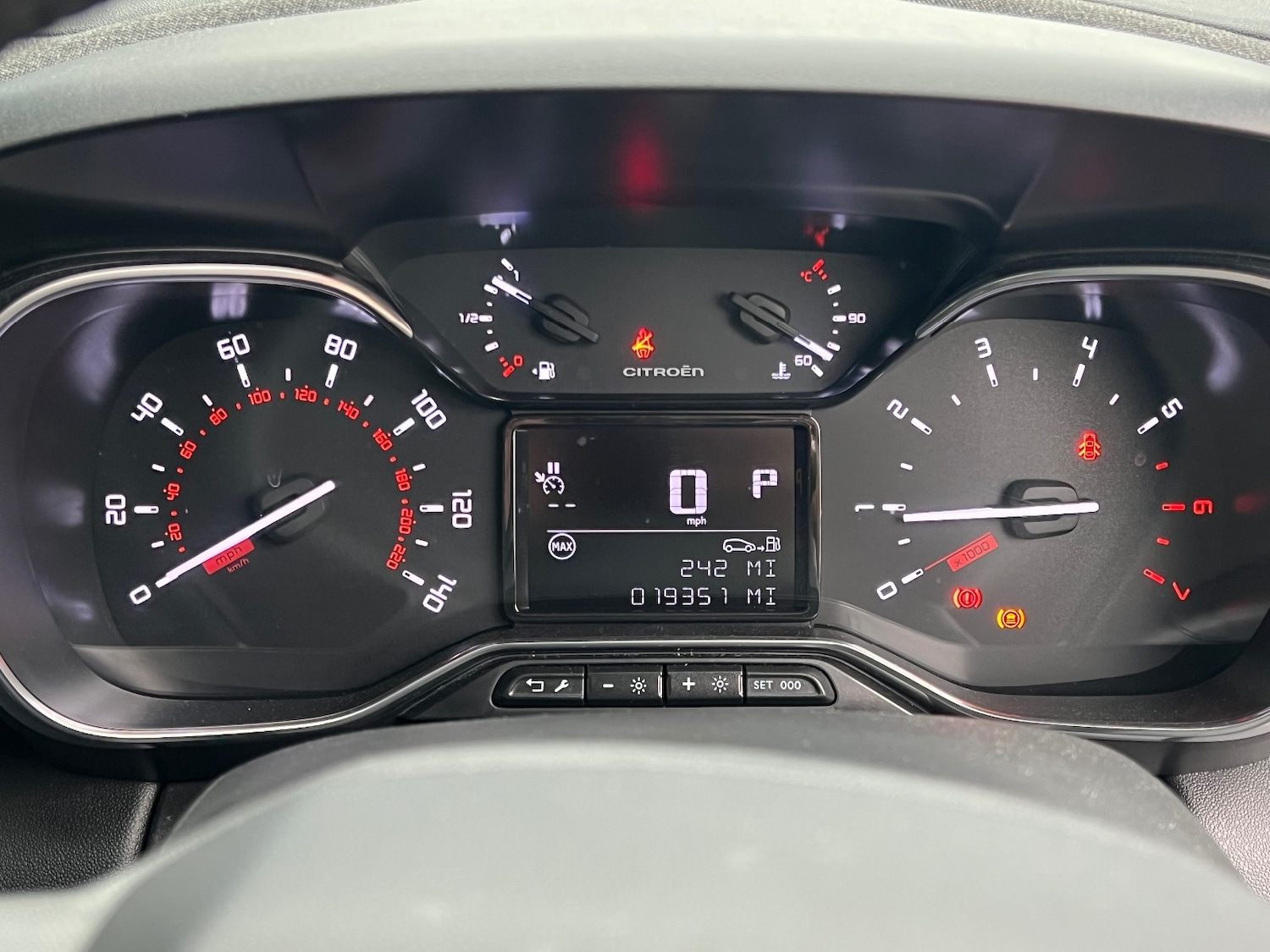 Used Citroen C3 Aircross 2024 for sale - 76217242: Photo 19