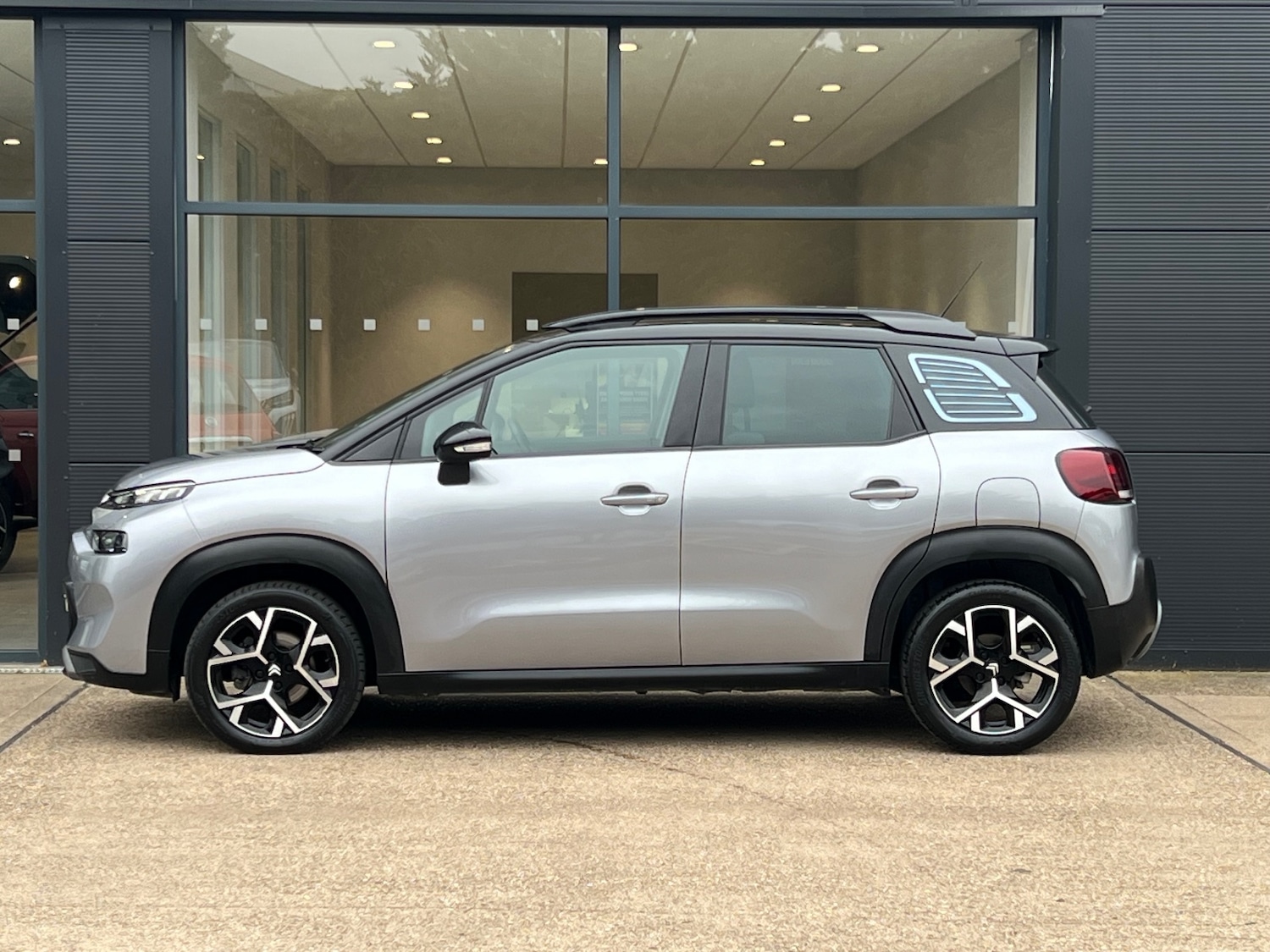 Used Citroen C3 Aircross 2024 for sale - 76217242: Photo 8