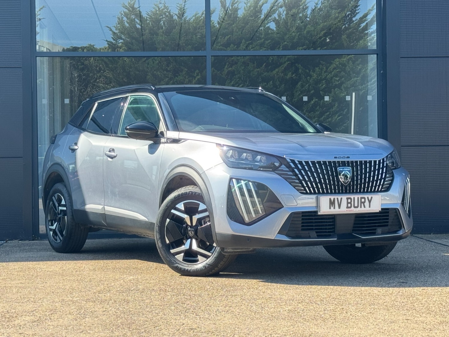 Used Peugeot 2008 2024 for sale - 76018212: Photo 1