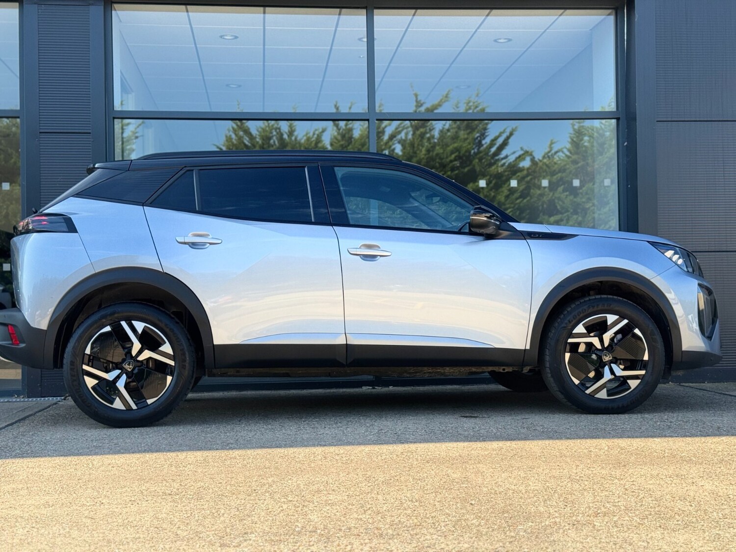 Used Peugeot 2008 2024 for sale - 76018212: Photo 20