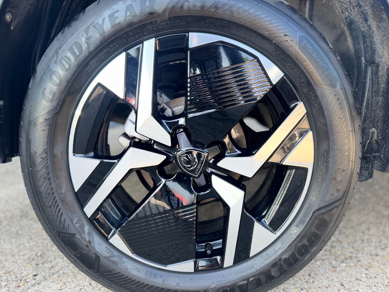 Used Peugeot 2008 2024 for sale - 76018212: Photo 46