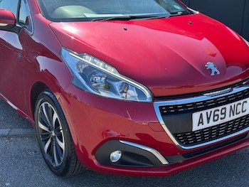 Used Peugeot 208 2019 for sale - 75409509: Photo