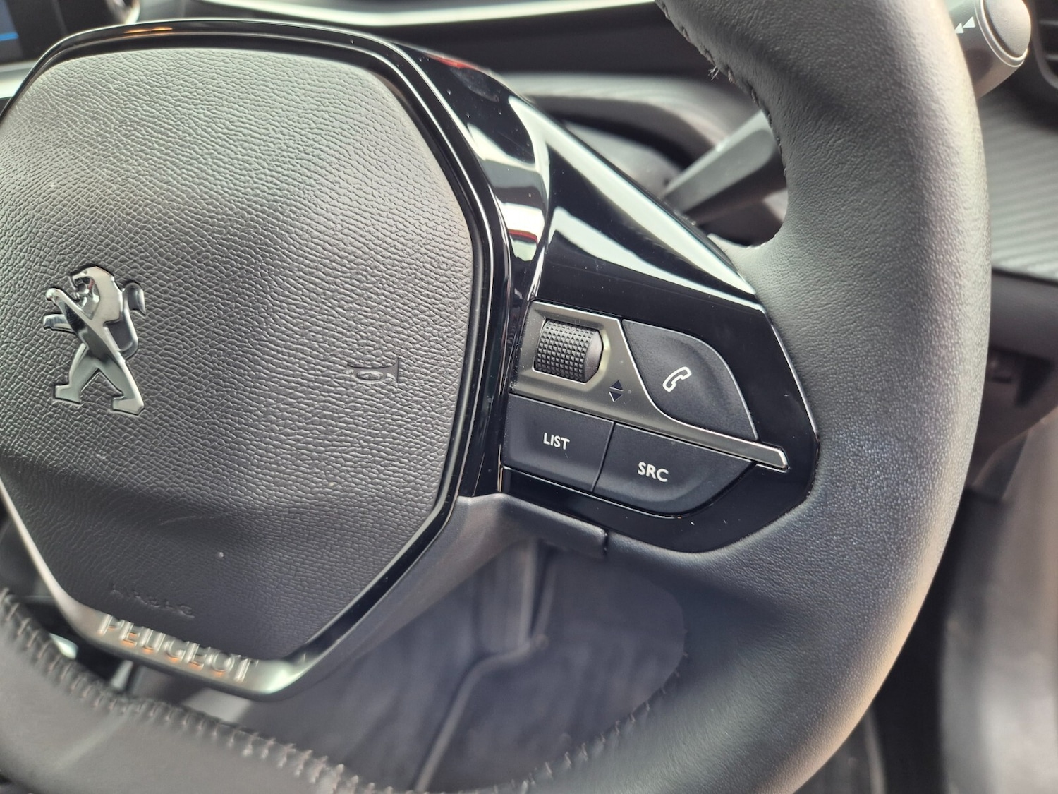 Used Peugeot 208 2023 for sale - 76458905: Photo 29