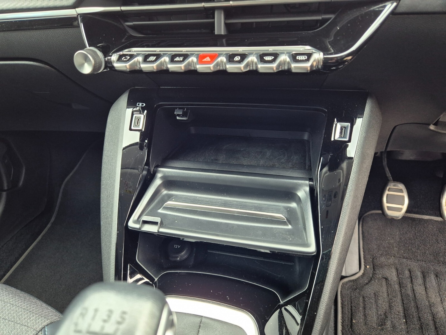 Used Peugeot 208 2023 for sale - 76458905: Photo 37