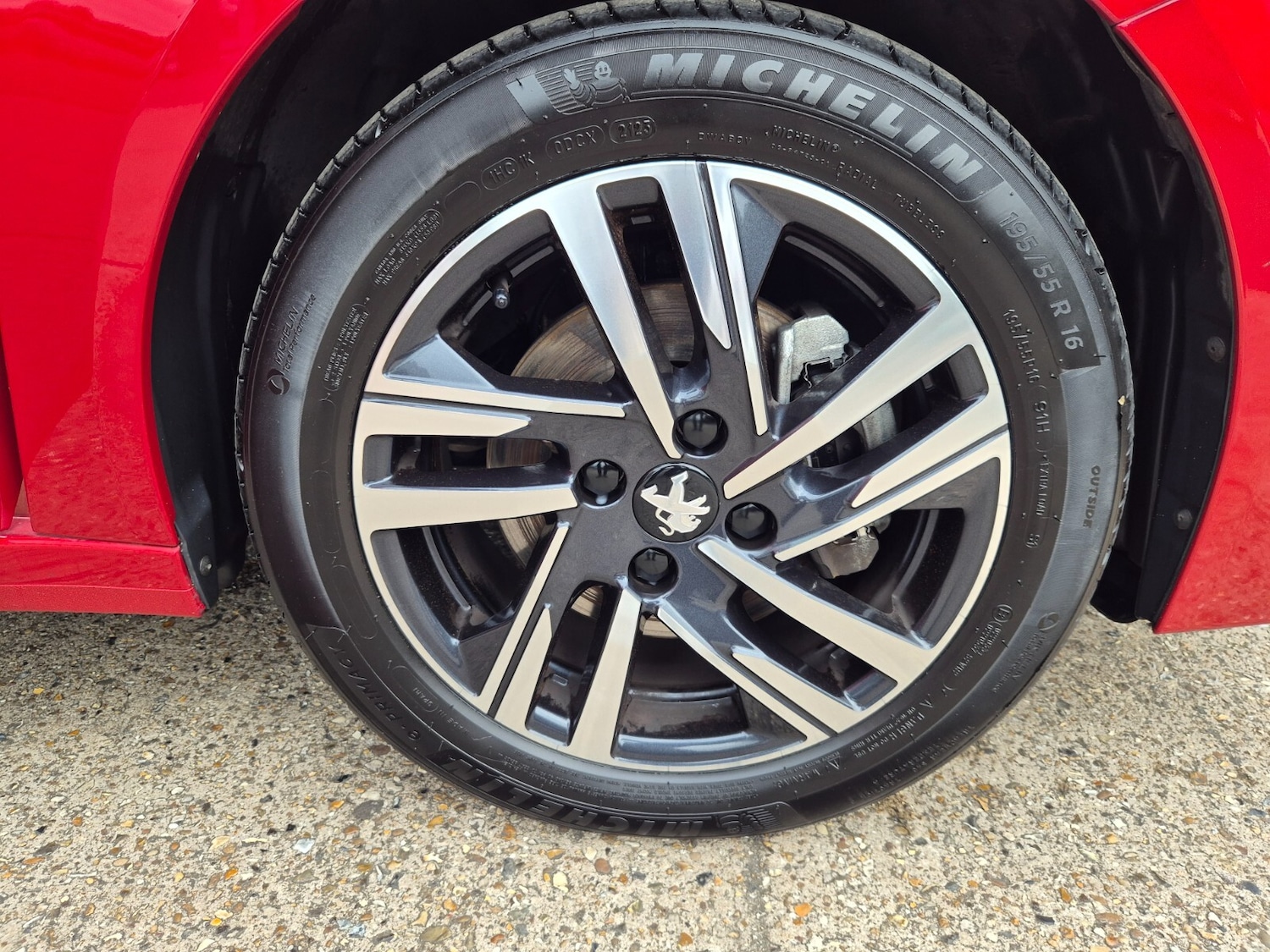 Used Peugeot 208 2023 for sale - 76458905: Photo 52