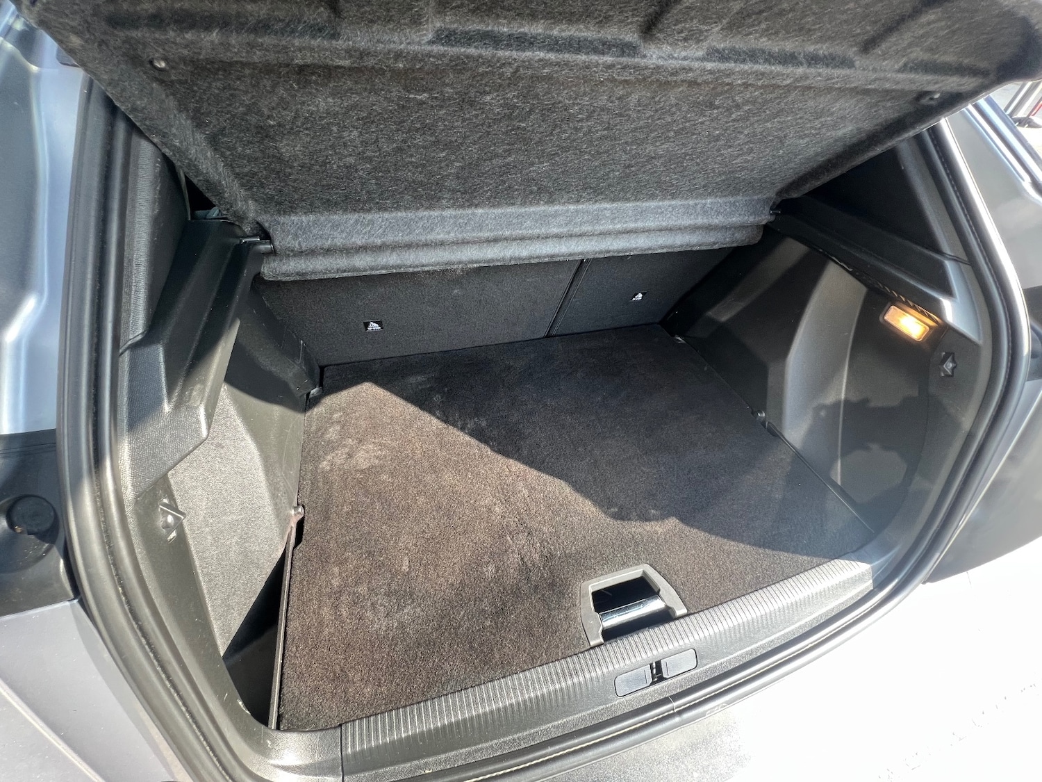 Used Peugeot 2008 2021 for sale - 75534392: Photo 11