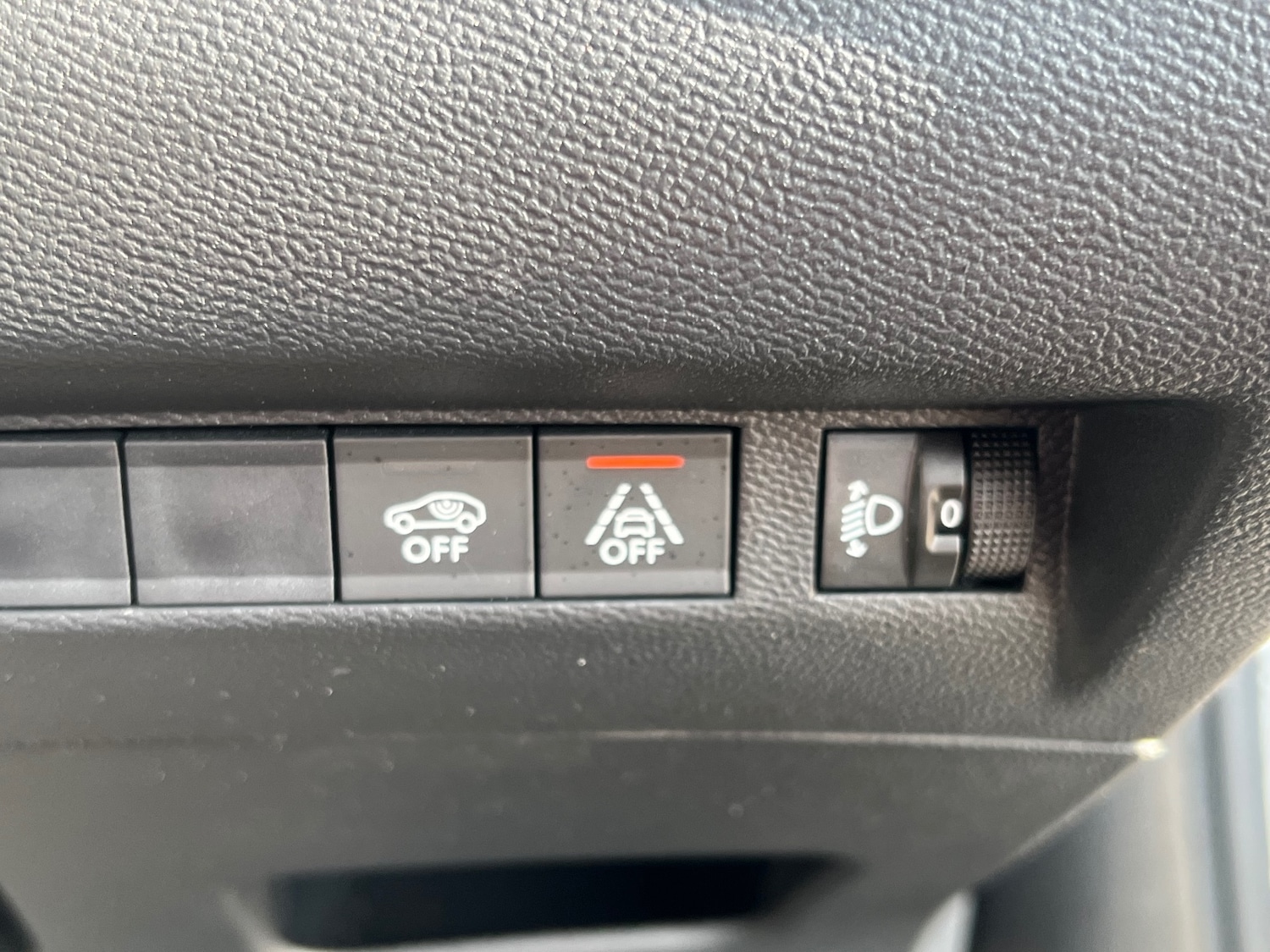 Used Peugeot 2008 2021 for sale - 75534392: Photo 20