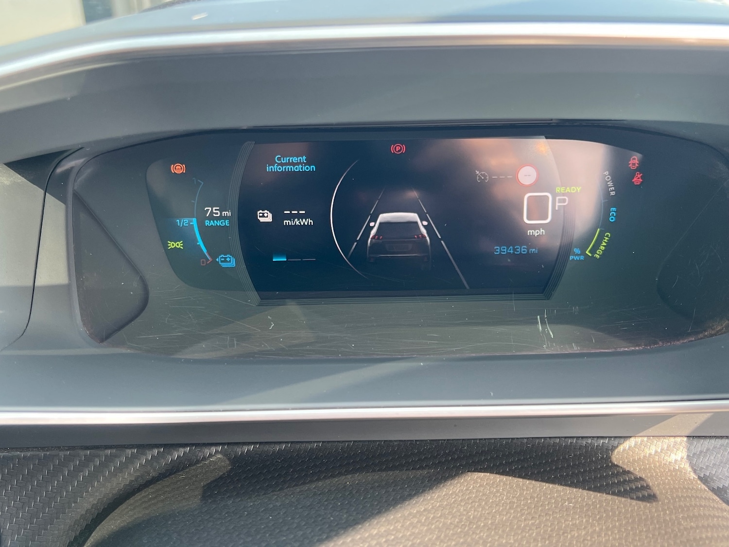 Used Peugeot 2008 2021 for sale - 75534392: Photo 28