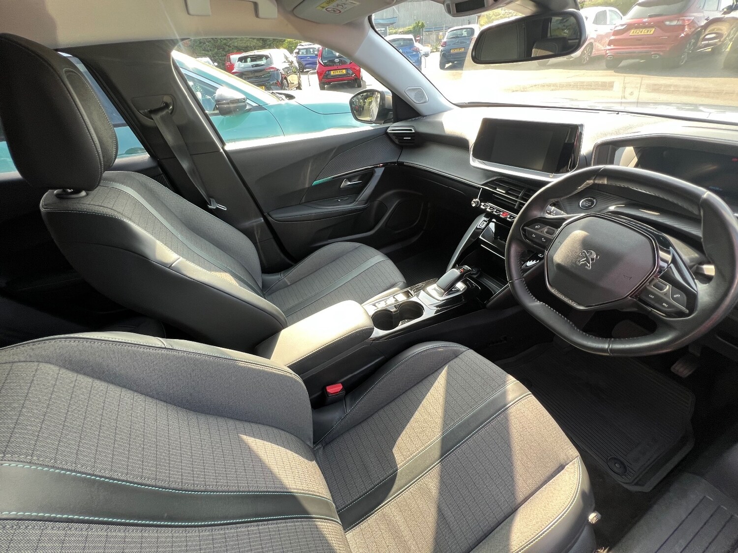 Used Peugeot 2008 2021 for sale - 75534392: Photo 44