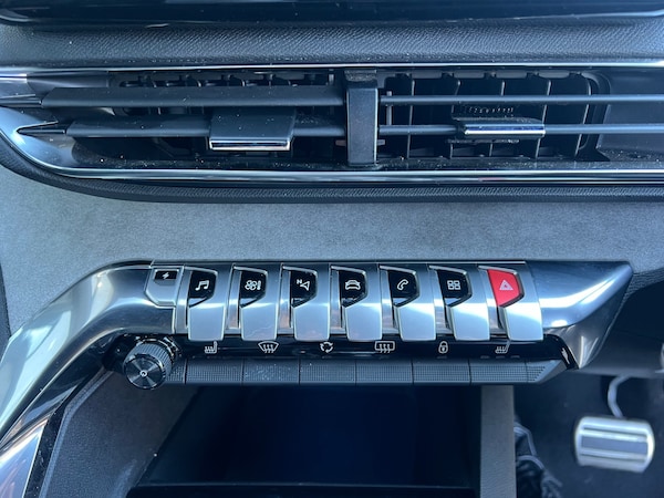 Used Peugeot 3008 2022 for sale - 76168668: Photo 48