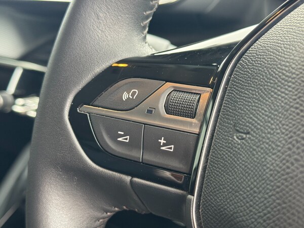 Used Peugeot 208 2022 for sale - 76176320: Photo 30