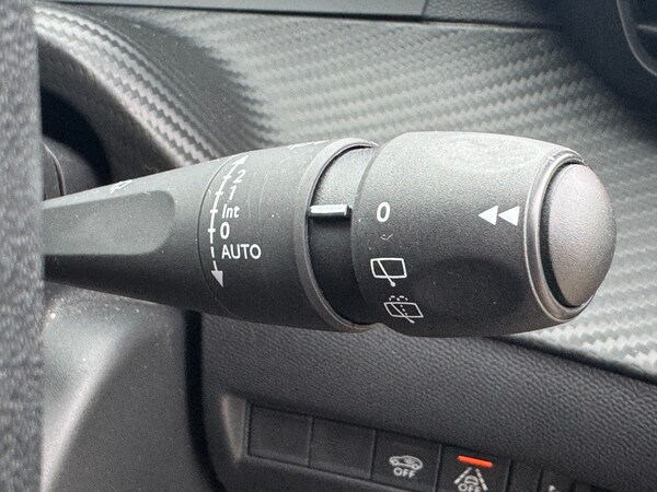 Used Peugeot 208 2022 for sale - 76176320: Photo 32