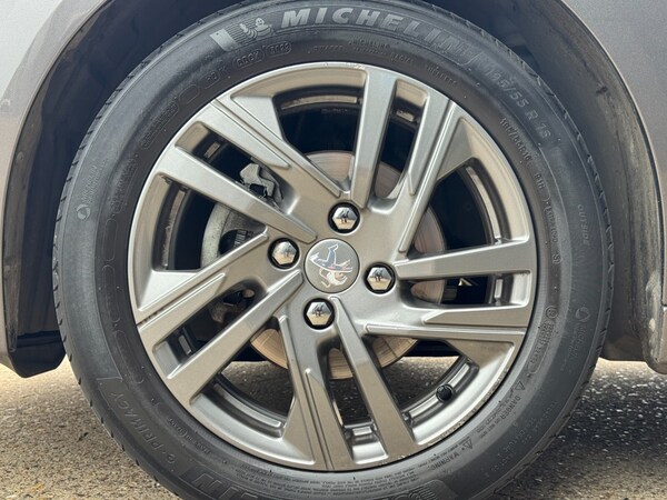 Used Peugeot 208 2022 for sale - 76176320: Photo 47