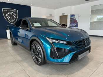 1.6 PHEV 225 GT - 20'' Onyx Black Alloys & wireless phone charger