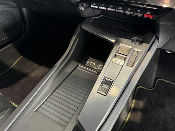 Used Peugeot 408 for sale - 75409807: Photo 29