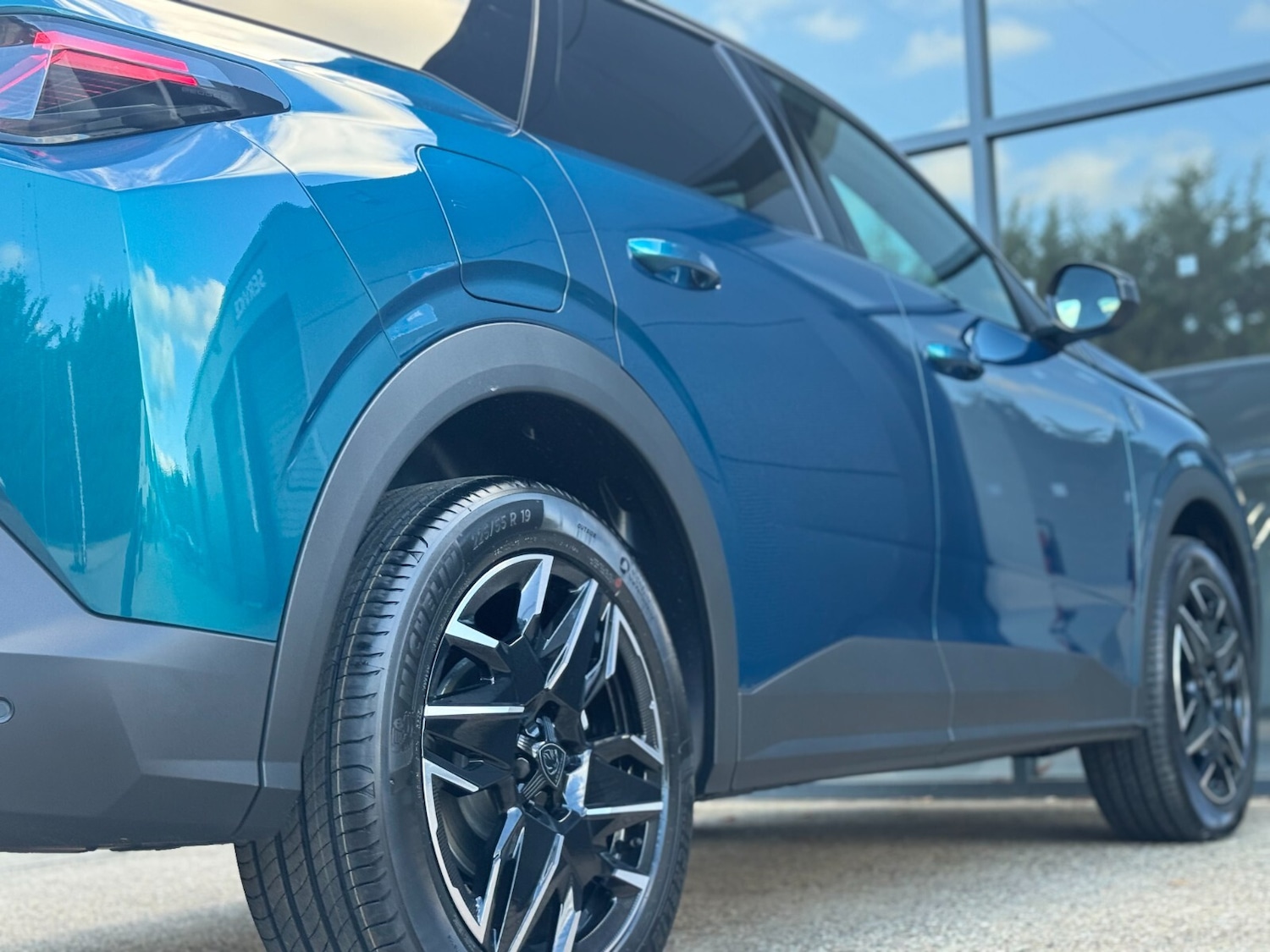 Used Peugeot E-3008 for sale - 76696501: Photo 13