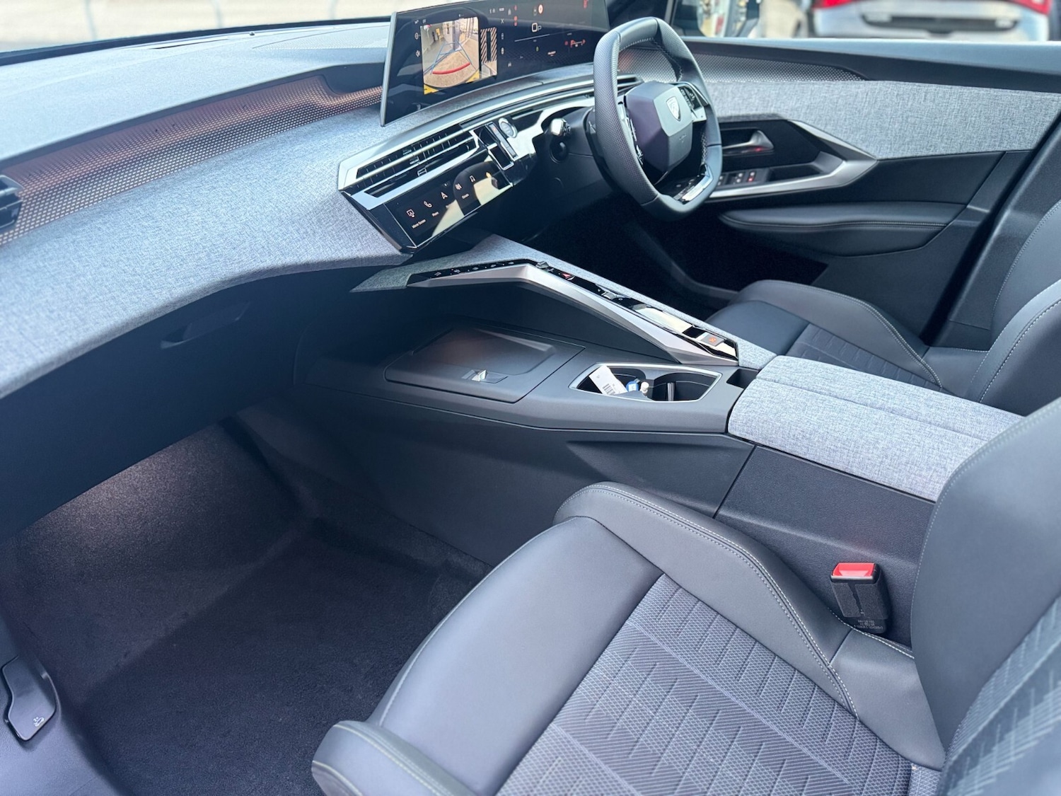 Used Peugeot E-3008 for sale - 76696501: Photo 23