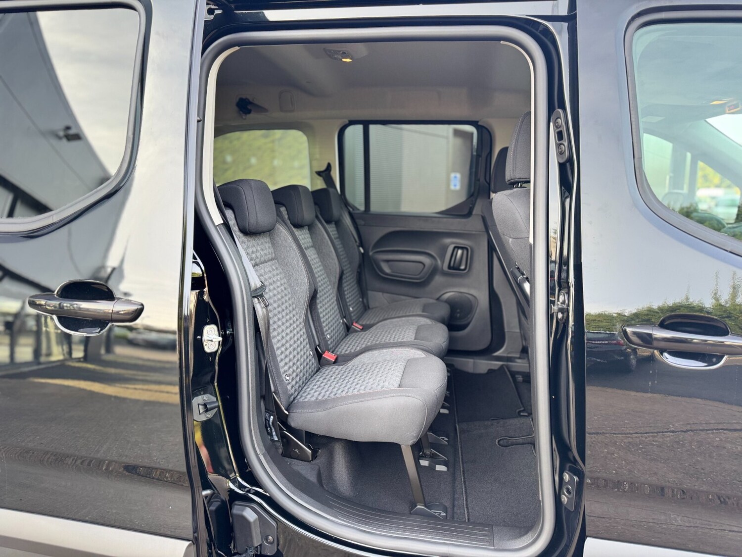 Used Peugeot Rifter for sale - 77157833: Photo 40