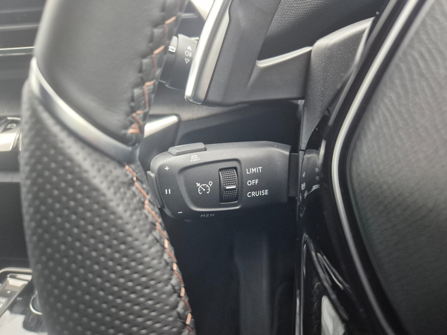 Used Peugeot 5008 2024 for sale - 76552526: Photo 35