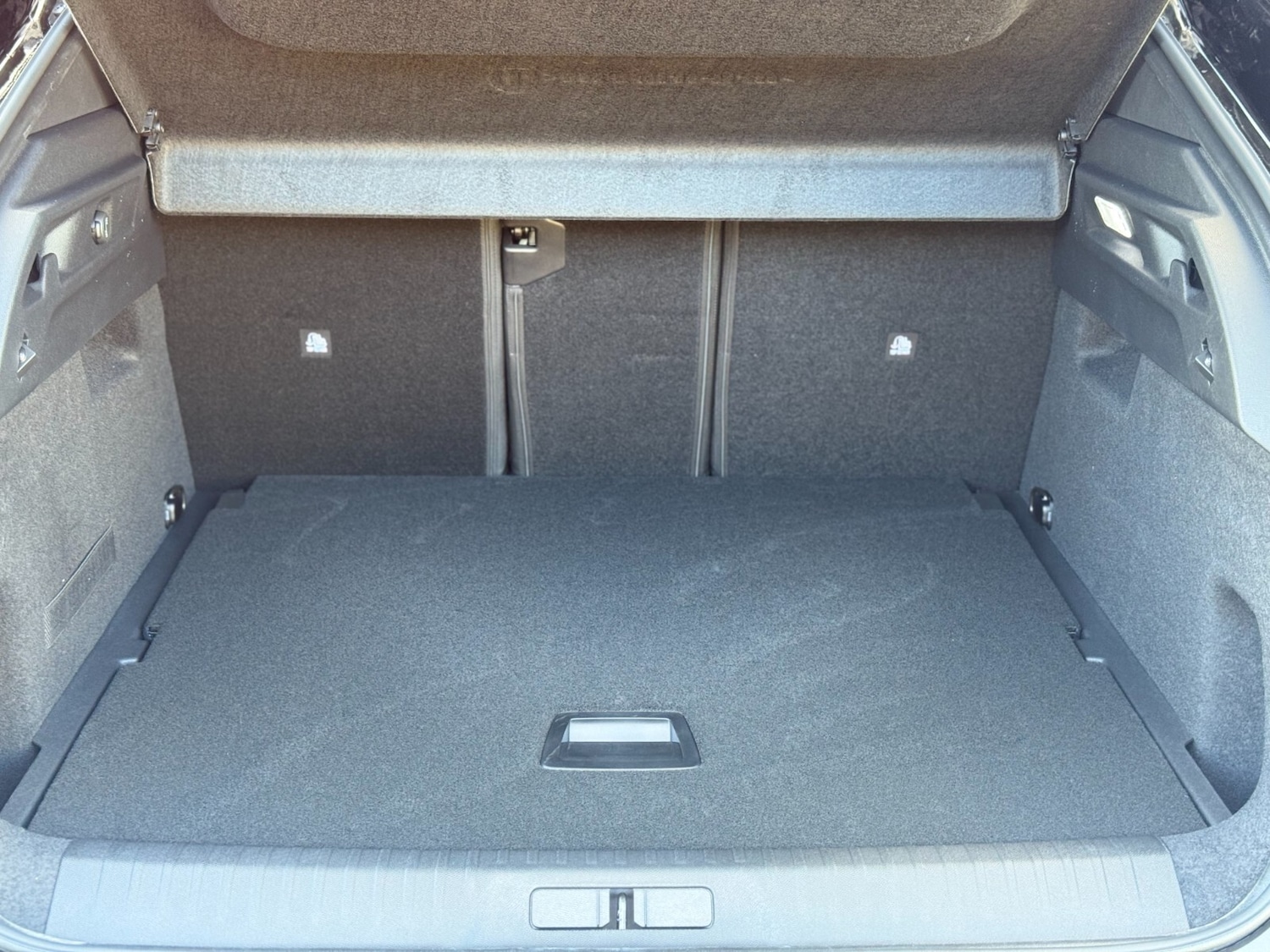 Used Peugeot E-3008 for sale - 76696498: Photo 15