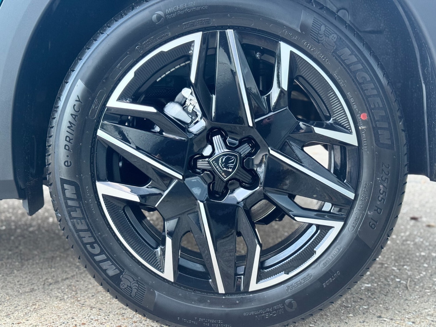 Used Peugeot E-3008 for sale - 76696498: Photo 41