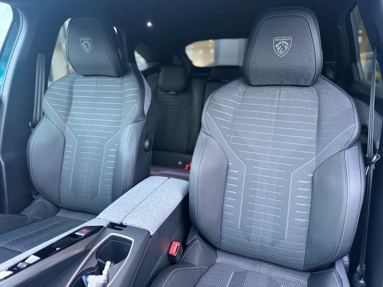 Used Peugeot E-3008 for sale - 76696499: Photo 24