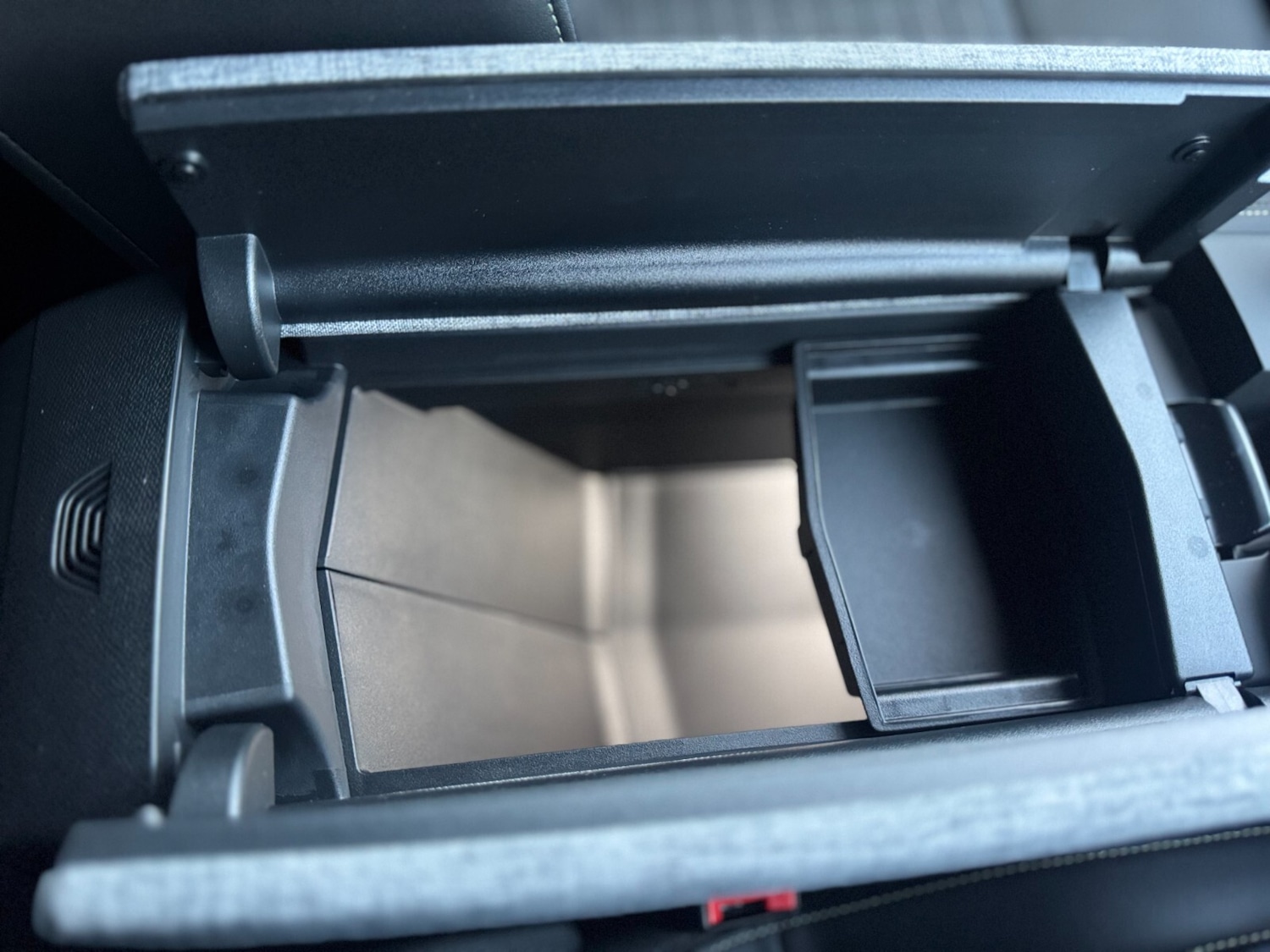 Used Peugeot E-3008 for sale - 76696499: Photo 44