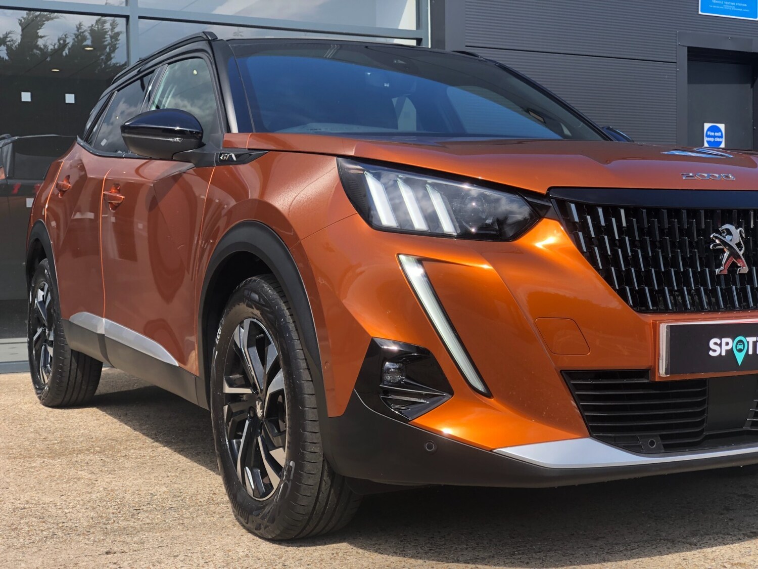 Used Peugeot 2008 2022 for sale - 76272850: Photo 6