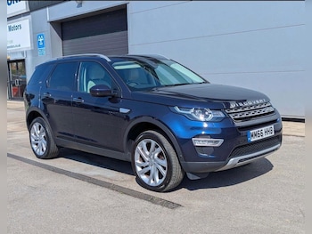 Used Land Rover Discovery Sport 2016 for sale - 79236203: Photo