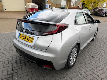 Used Honda Civic 2015 for sale - 79082913: Photo