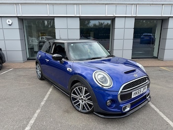 Used MINI Hatch 2019 for sale - 79279049: Photo