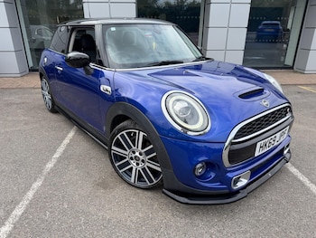 Used MINI Hatch 2019 for sale - 79279049: Photo