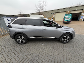 Used Peugeot 5008 2019 for sale - 79192172: Photo