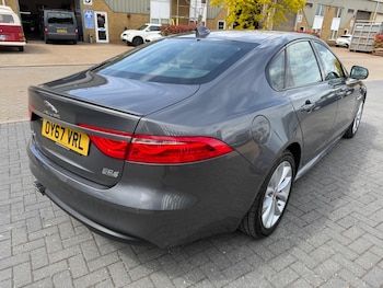 Used Jaguar XF 2017 for sale - 79082904: Photo