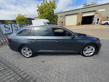 Used Skoda Superb 2016 for sale - 79082919: Photo