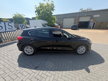 Used Ford Focus 2019 for sale - 79082917: Photo