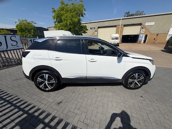 Used Peugeot 3008 2018 for sale - 79082895: Photo