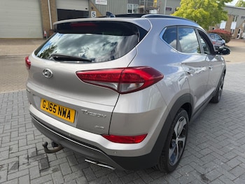 Used Hyundai TUCSON 2015 for sale - 79082911: Photo