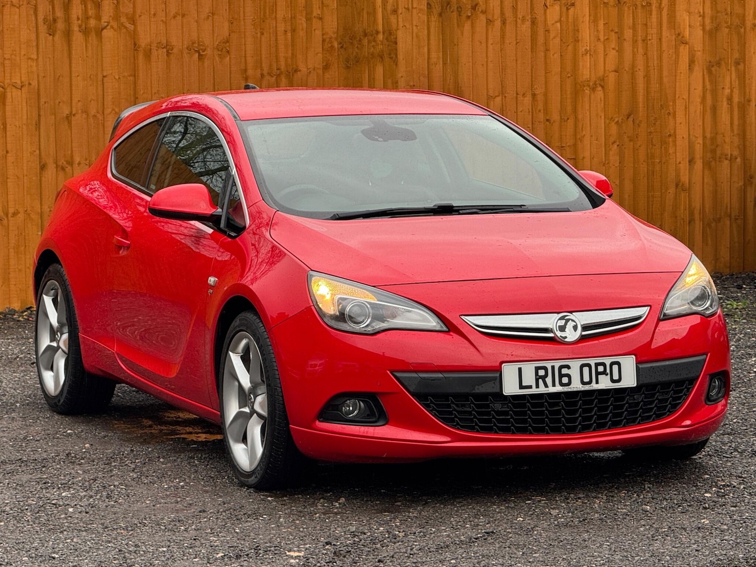 Used Vauxhall Astra GTC 2016 for sale - 77306362: Photo 2