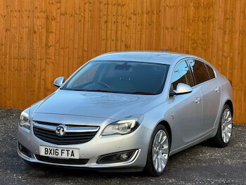 Used Vauxhall Insignia 2016 for sale - 77242389: Photo