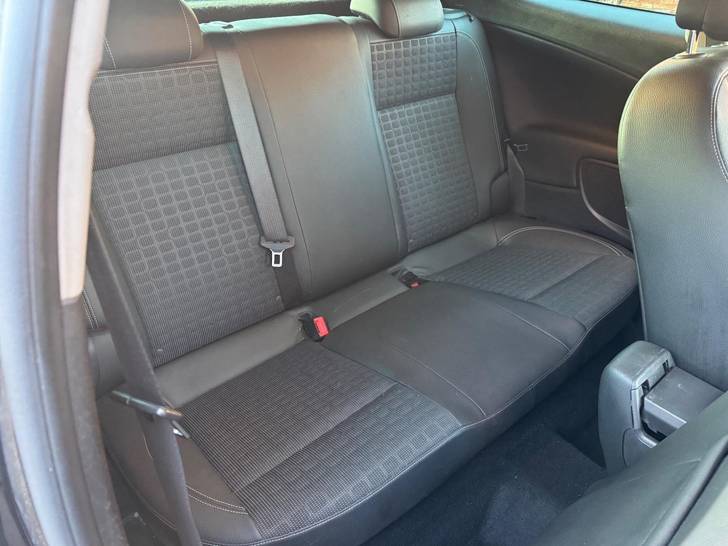 Used Vauxhall Astra GTC 2013 for sale - 77657975: Photo 10