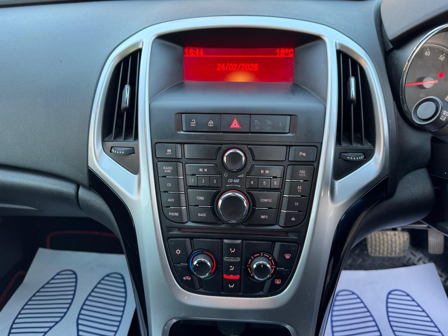 Used Vauxhall Astra GTC 2013 for sale - 77657975: Photo 16