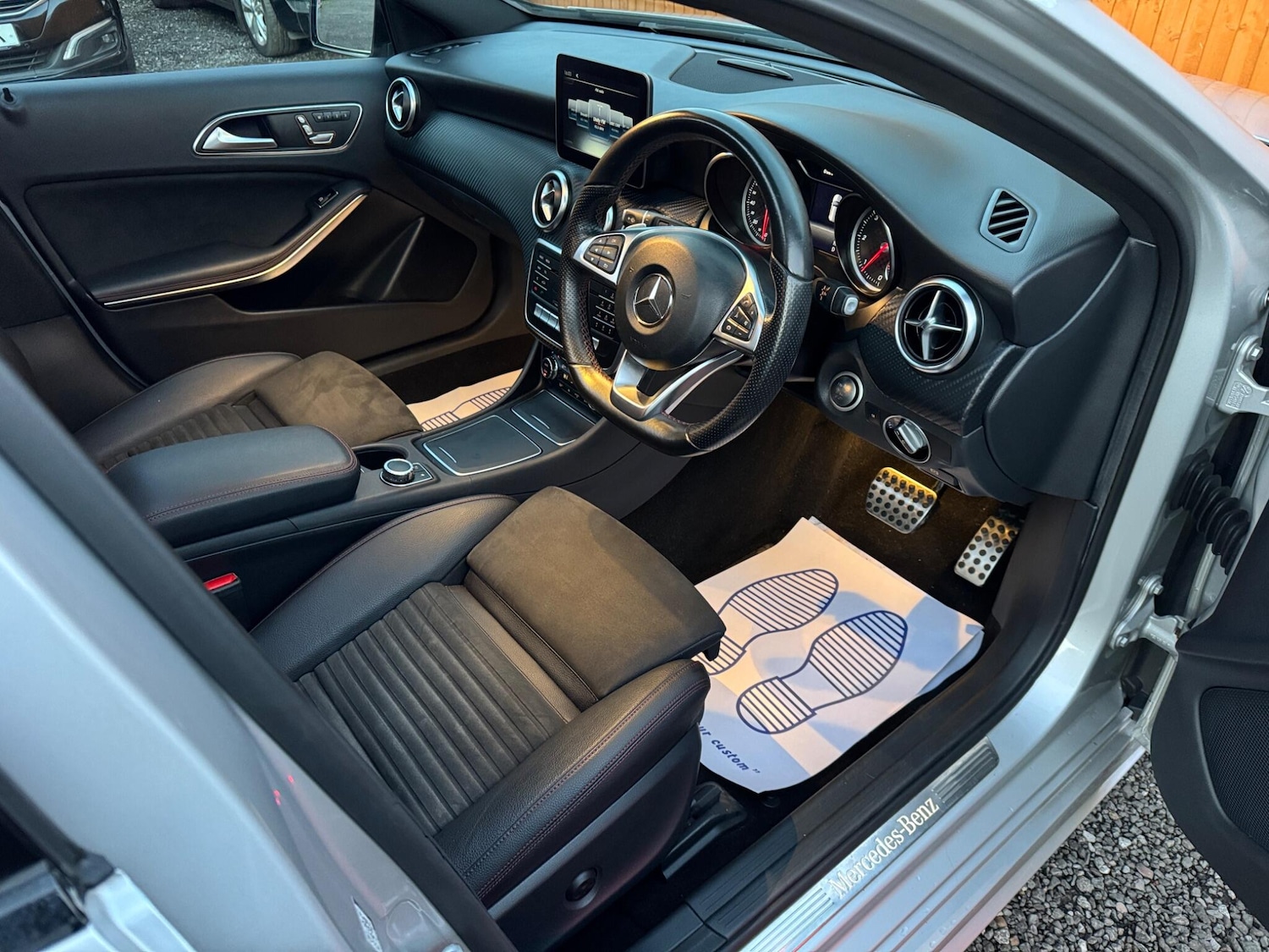 Used Mercedes-Benz A-Class 2017 for sale - 76898261: Photo 23