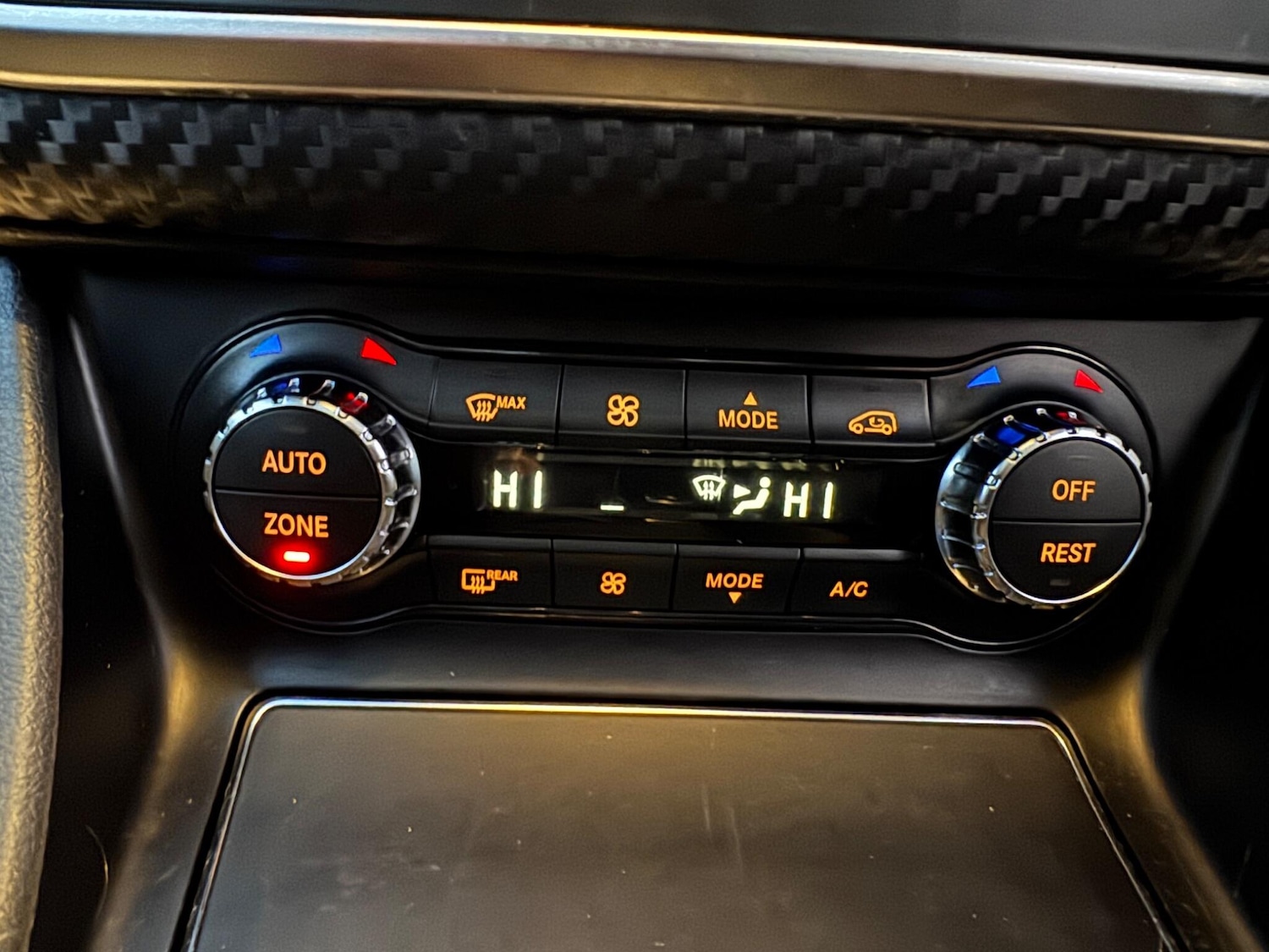 Used Mercedes-Benz A-Class 2017 for sale - 76898261: Photo 35