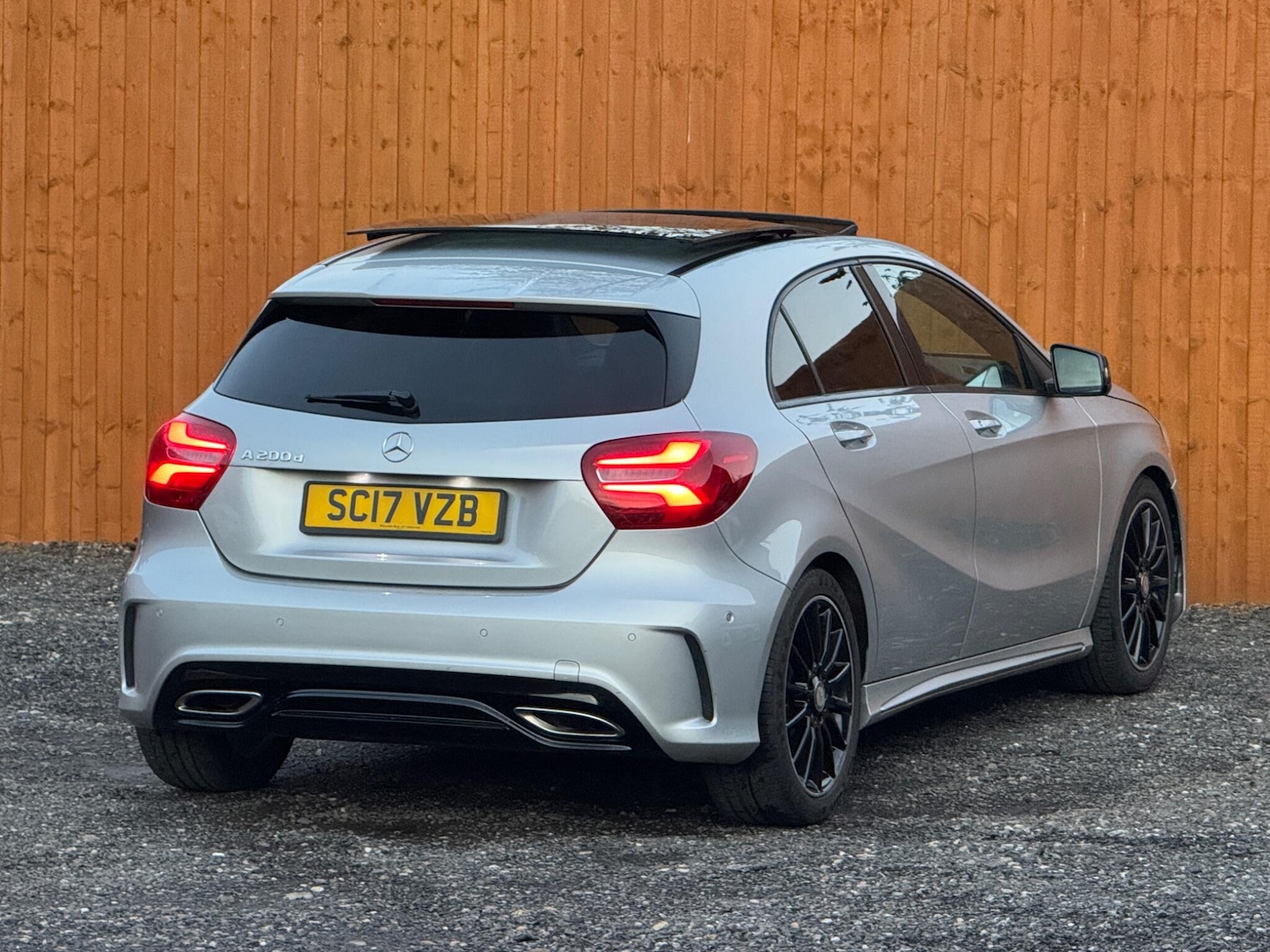 Used Mercedes-Benz A-Class 2017 for sale - 76898261: Photo 8