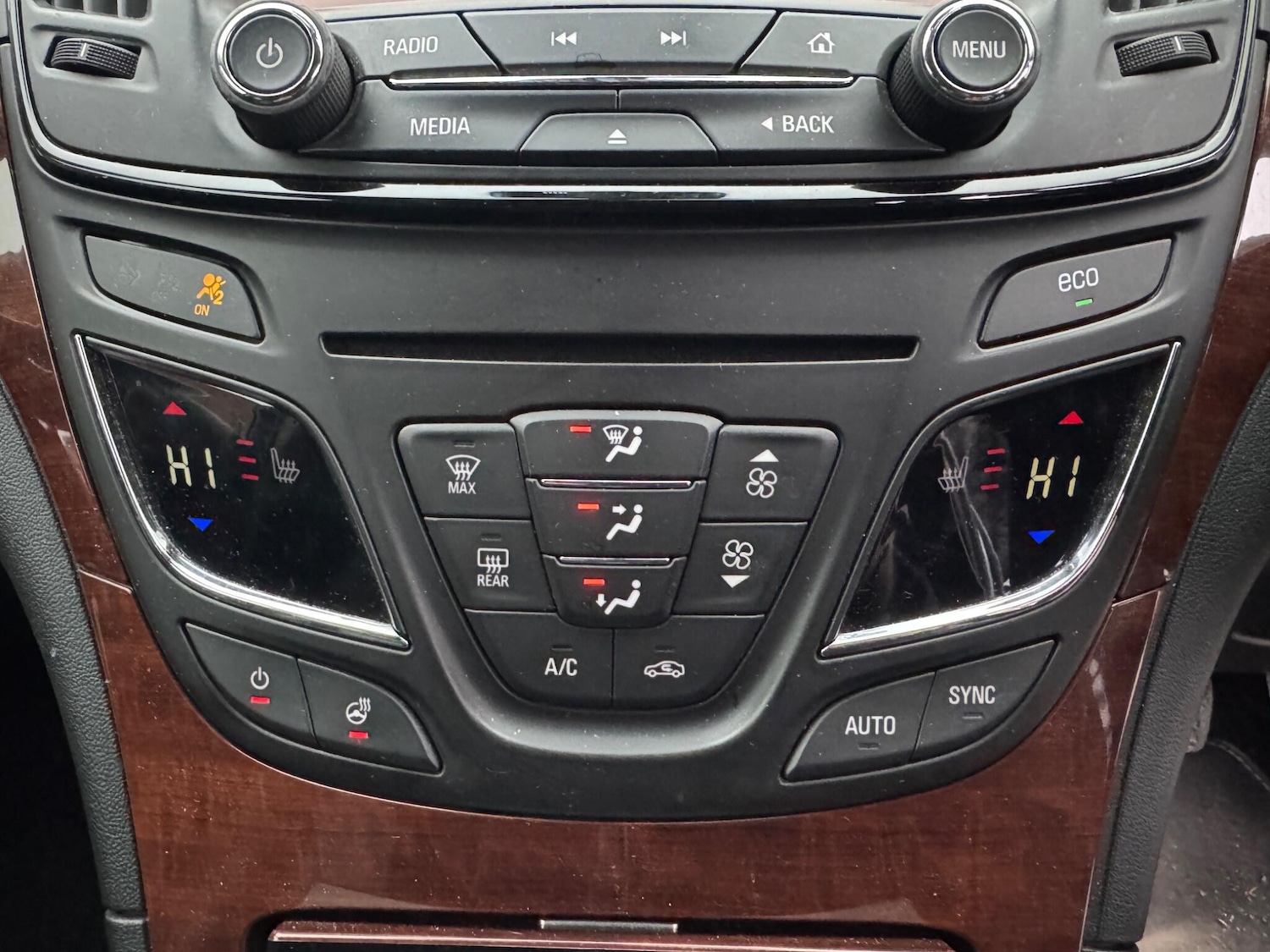 Used Vauxhall Insignia 2015 for sale - 77060160: Photo 17