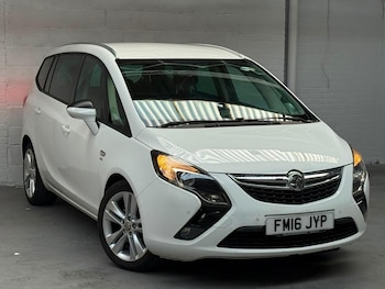 Used Vauxhall Zafira Tourer 2016 for sale - 79577232: Photo