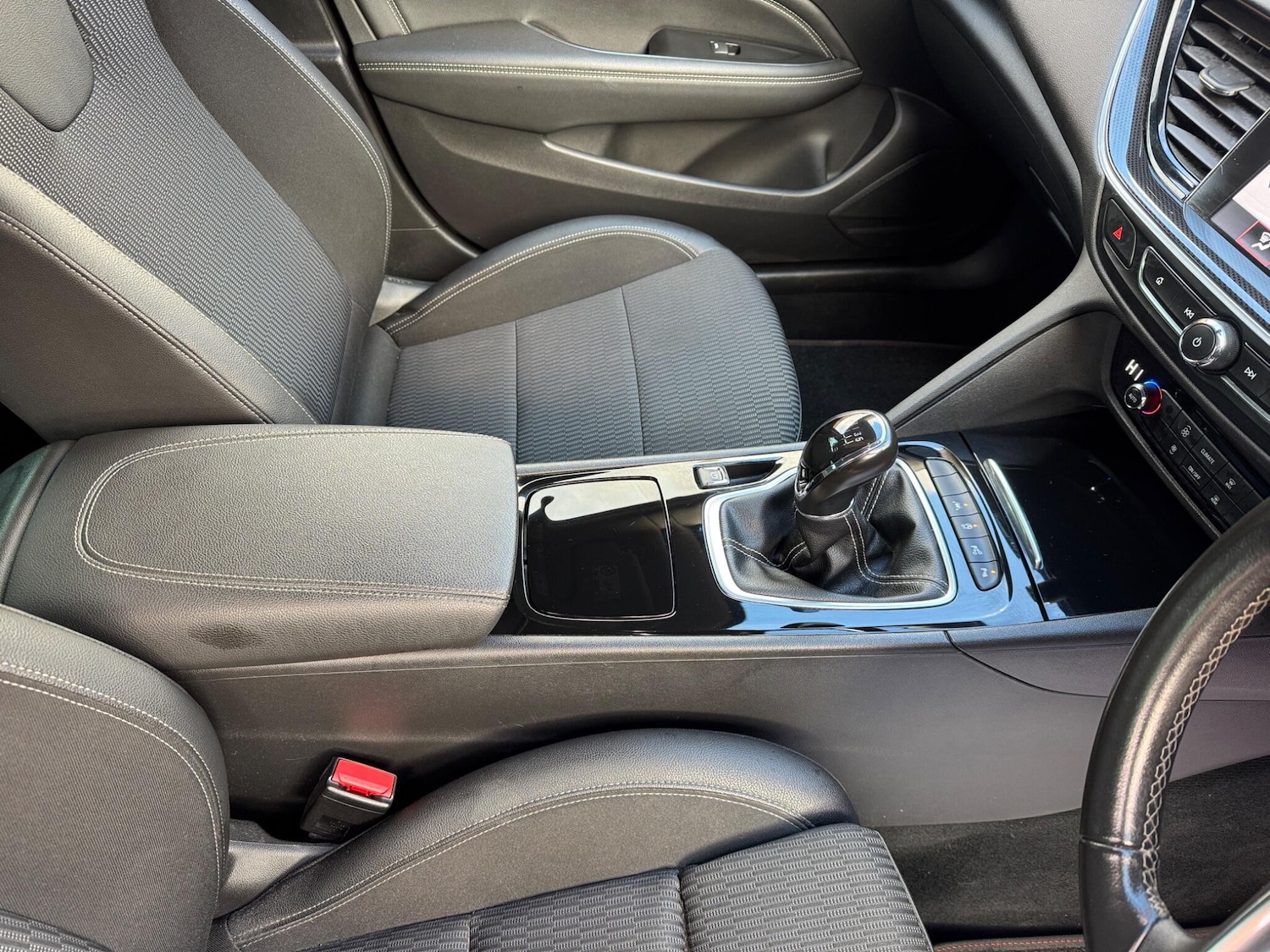 Used Vauxhall Insignia 2017 for sale - 76888375: Photo 15