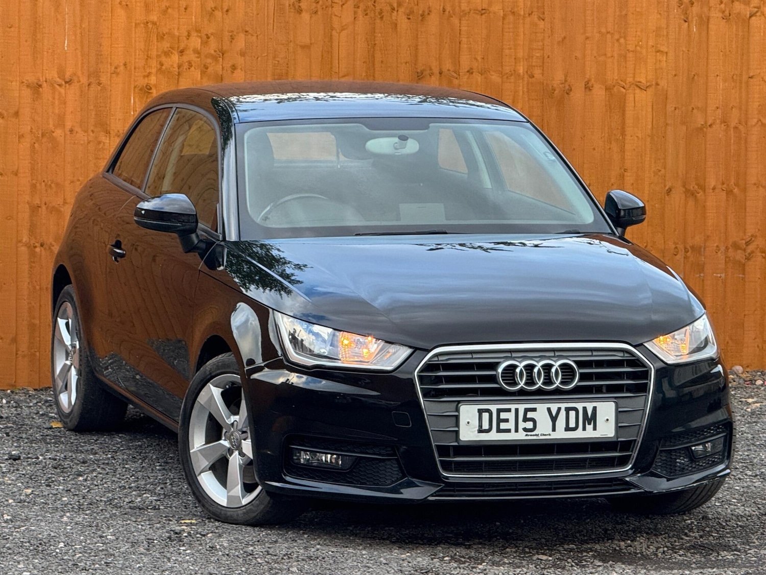 Used Audi A1 2015 for sale - 76888374: Photo 1